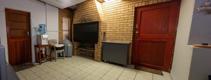 4 Bedroom Property for Sale in Vasco Estate Western Cape